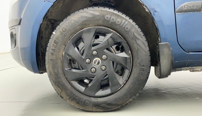 2010 Maruti Ritz VXI, Petrol, Manual, 64,204 km, Left Front Wheel