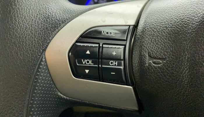 2018 Honda Amaze 1.2 S (O) MT I VTEC, Petrol, Manual, 21,301 km, Steering wheel - Sound system control not functional