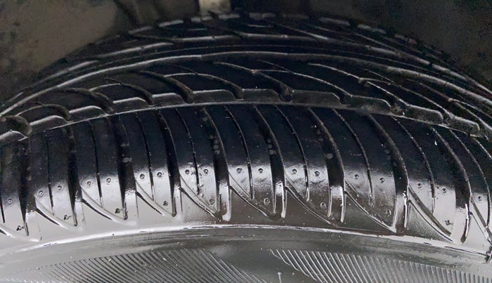 2015 Skoda Octavia ELEGANCE 2.0 TDI CR AT, Diesel, Automatic, 89,454 km, Right Front Tyre Tread