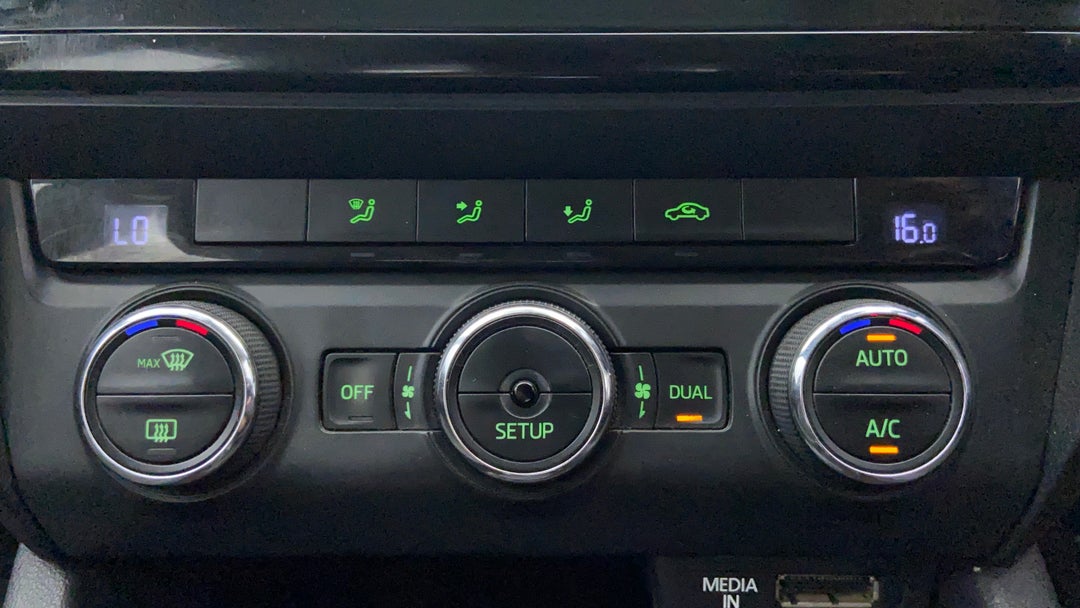 Automatic Climate Control 