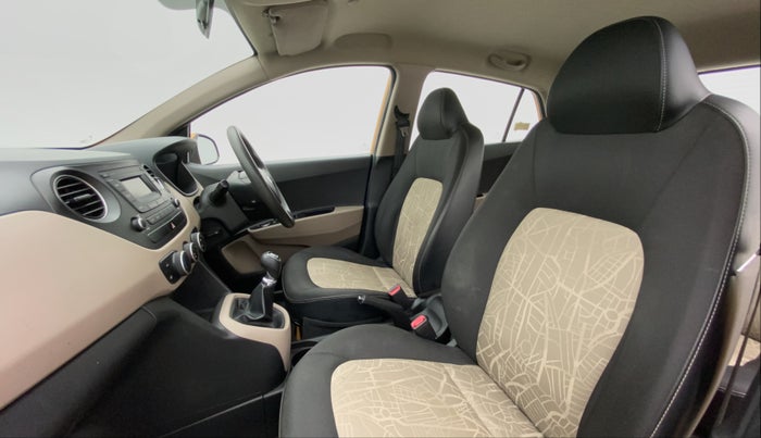 2016 Hyundai Grand i10 SPORTZ 1.2 KAPPA VTVT, Petrol, Manual, 43,428 km, Right Side Front Door Cabin