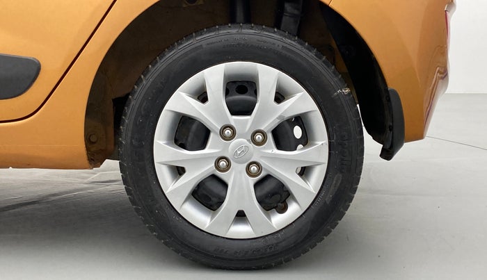 2016 Hyundai Grand i10 SPORTZ 1.2 KAPPA VTVT, Petrol, Manual, 43,428 km, Left Rear Wheel