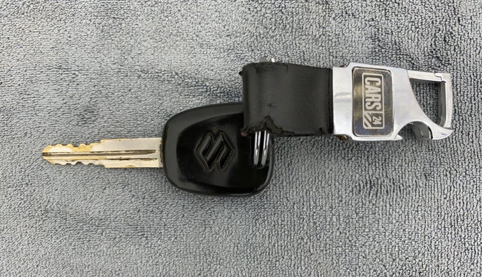 2015 Maruti Alto K10 VXI P, Petrol, Manual, 58,475 km, Key Close Up