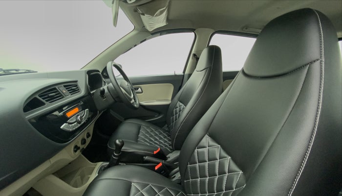 2017 Maruti Alto K10 VXI P, Petrol, Manual, 25,707 km, Right Side Front Door Cabin
