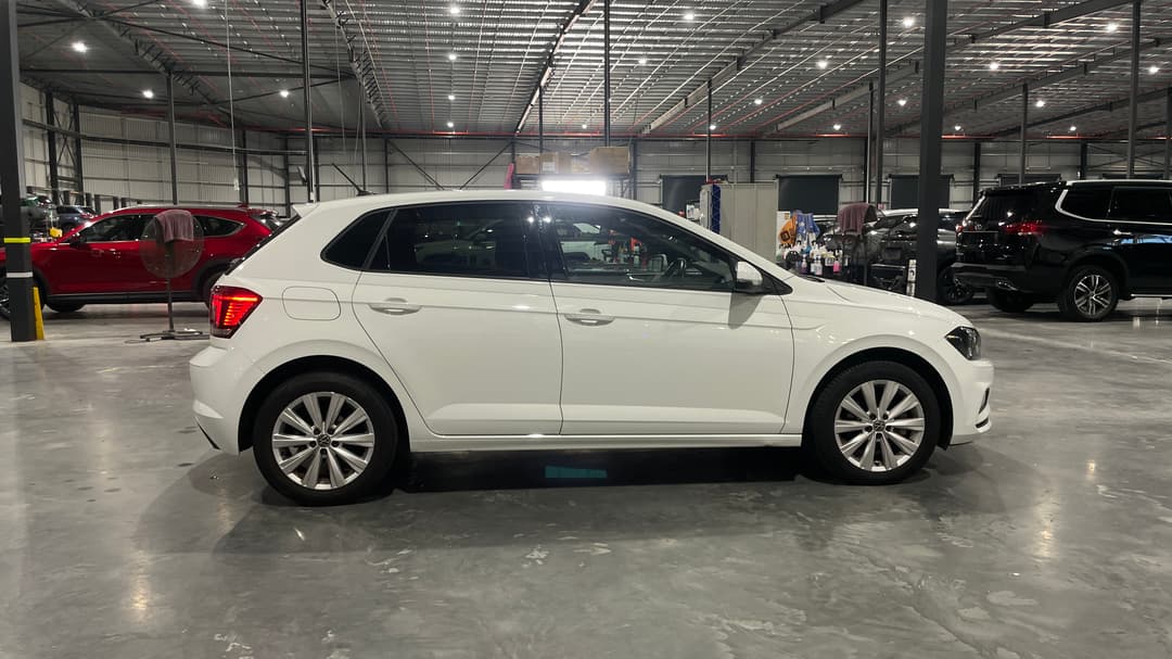 2020 Volkswagen Polo 85tsi Style, Automatic, 40243 km, Right Side View