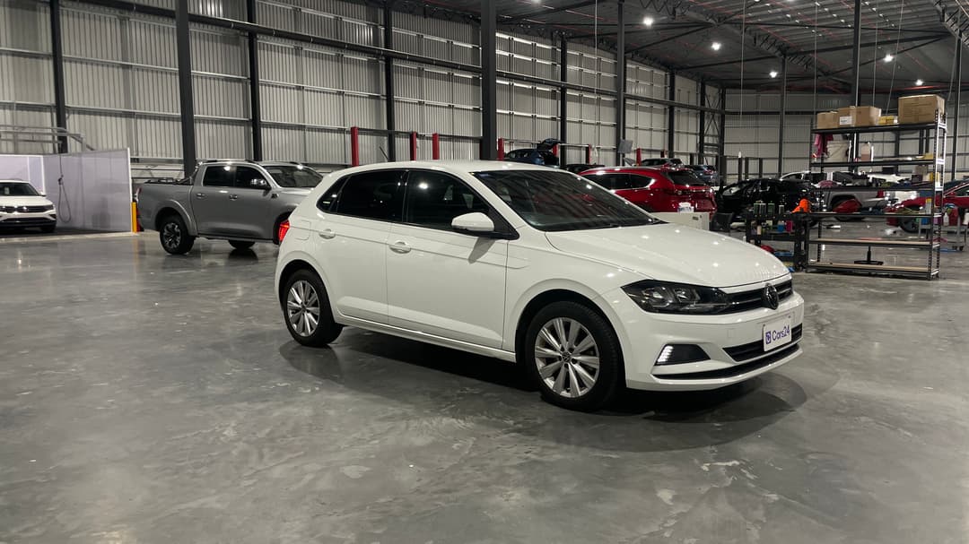 2020 Volkswagen Polo 85tsi Style, Automatic, 40243 km, Right Front Diagonal (45- Degree) View