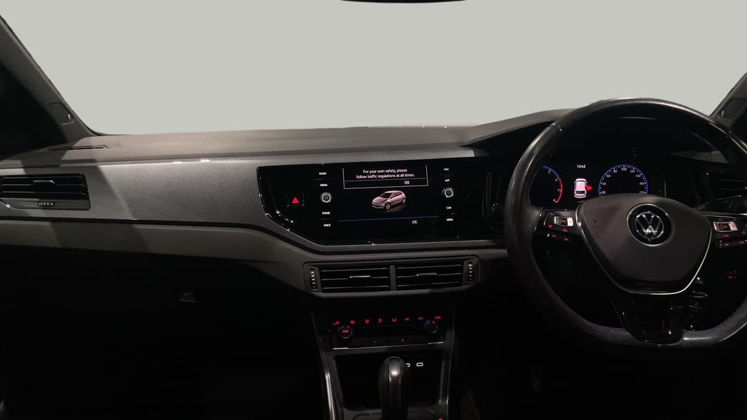2020 Volkswagen Polo 85tsi Style, Automatic, 40243 km, Dashboard View
