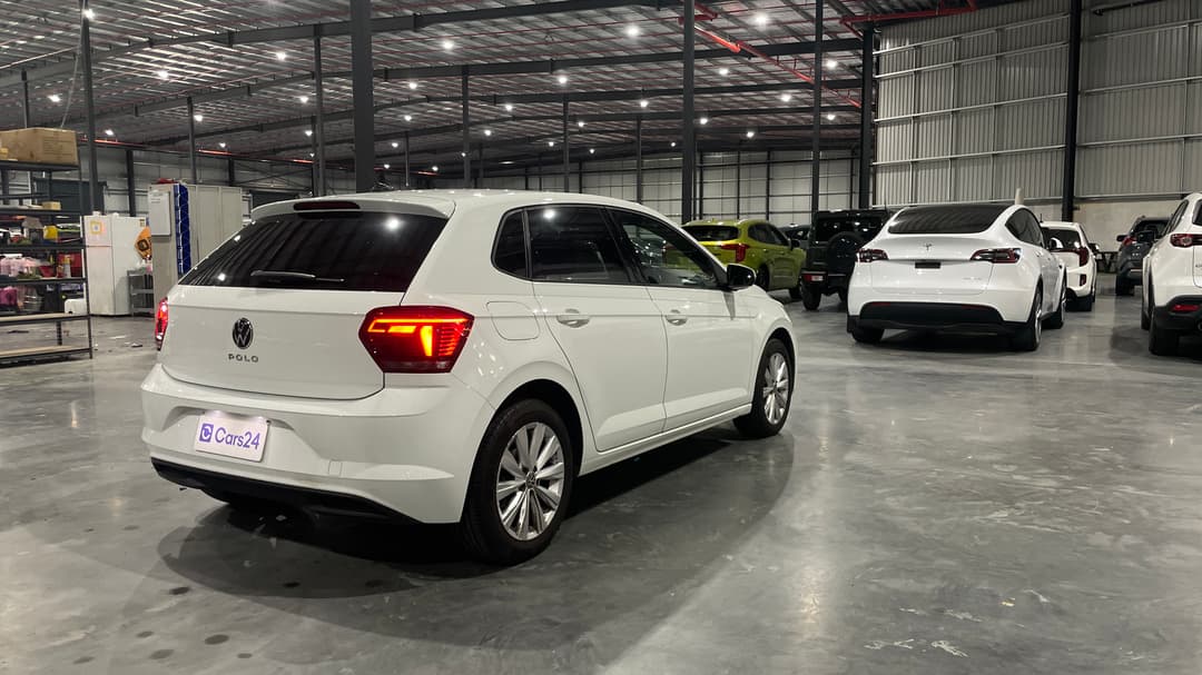 2020 Volkswagen Polo 85tsi Style, Automatic, 40243 km, Right Back Diagonal (45- Degree) View