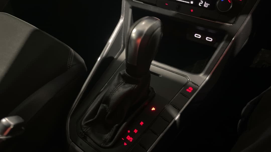 2020 Volkswagen Polo 85tsi Style, Automatic, 40243 km, Gear Lever 