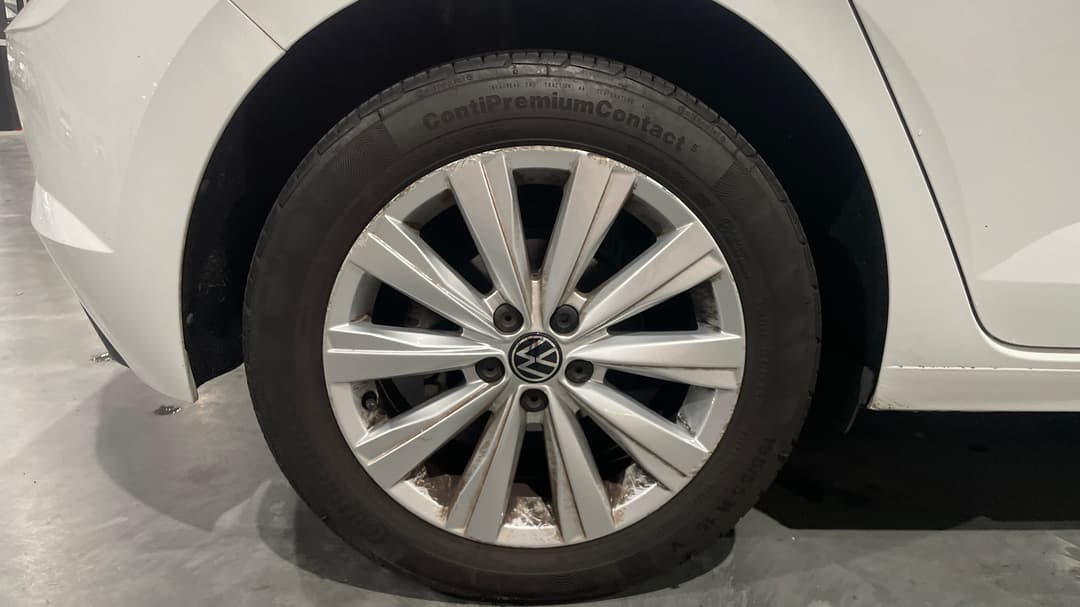 2020 Volkswagen Polo 85tsi Style, Automatic, 40243 km, Right Rear Wheel