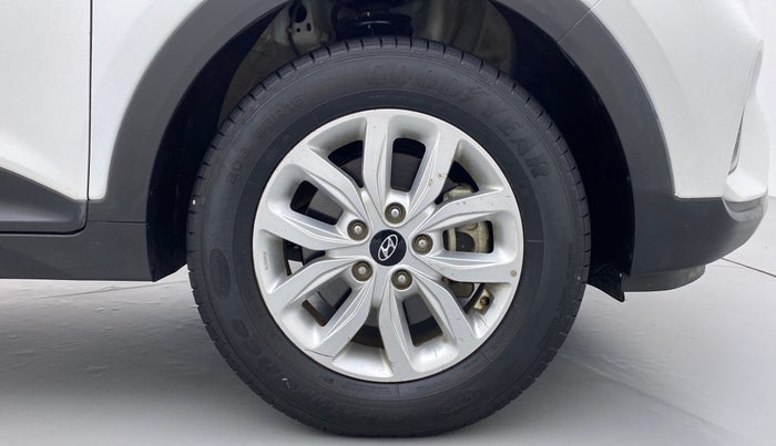 2020 Hyundai Creta SX PETROL MT, Petrol, Manual, 8,443 km, Right Front Wheel