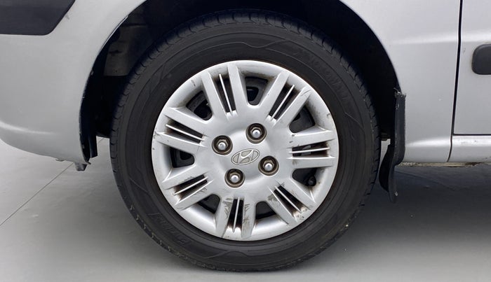 2013 Hyundai Santro Xing GLS PLUS AUDIO, Petrol, Manual, 53,615 km, Left Front Wheel