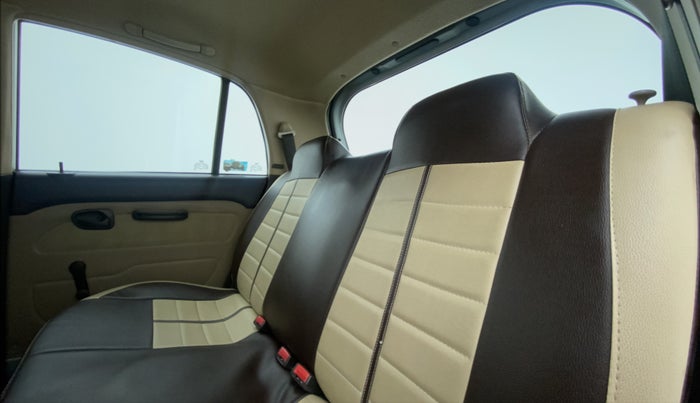 2013 Hyundai Santro Xing GLS PLUS AUDIO, Petrol, Manual, 53,615 km, Right Side Rear Door Cabin