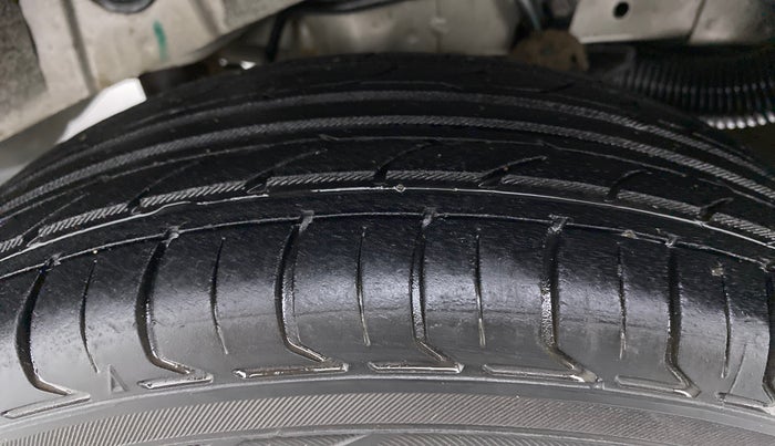 2013 Hyundai Santro Xing GLS PLUS AUDIO, Petrol, Manual, 53,615 km, Left Rear Tyre Tread