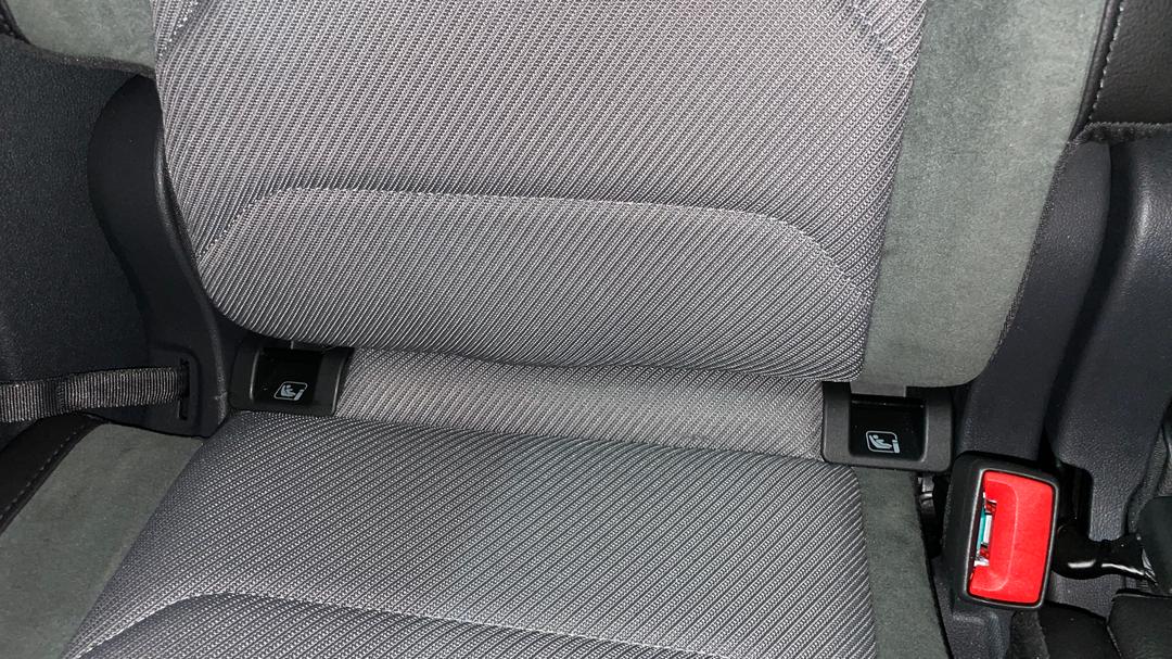 2019 Volkswagen Tiguan 132 Tsi R-line Edition, Automatic, 131927 km, Child Seat Anchor Points