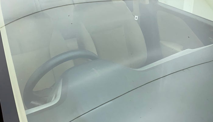 2014 Honda City 1.5L I-VTEC V MT, Petrol, Manual, 81,451 km, Front windshield - Minor spot on windshield