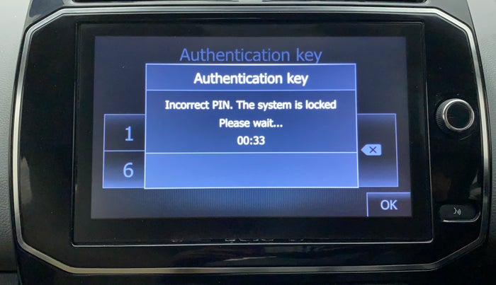 2019 Renault Kwid RXT 1.0 AMT (O), Petrol, Automatic, 5,609 km, Infotainment System