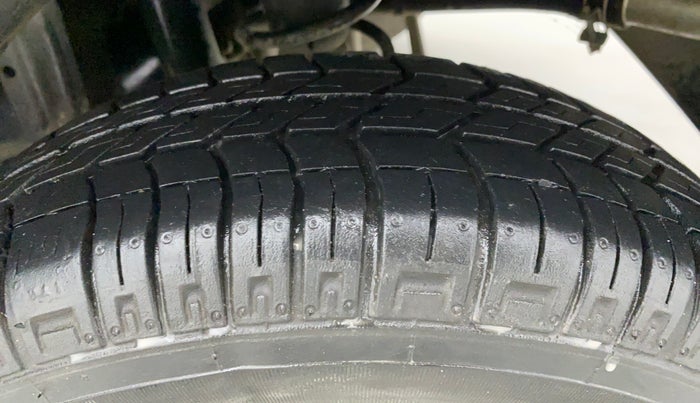 2018 Maruti Alto 800 LXI, Petrol, Manual, 22,243 km, Left Rear Tyre Tread