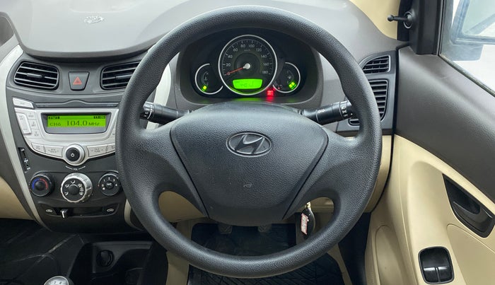 2018 Hyundai Eon MAGNA PLUS, Petrol, Manual, 4,401 km, Steering Wheel Close Up