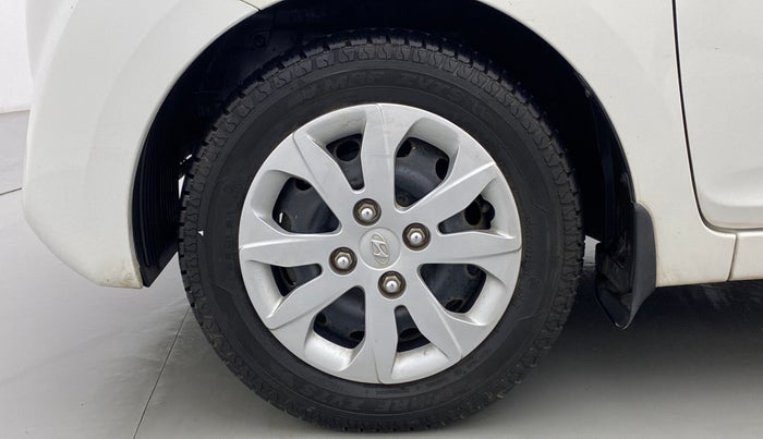 2018 Hyundai Eon MAGNA PLUS, Petrol, Manual, 4,401 km, Left Front Wheel