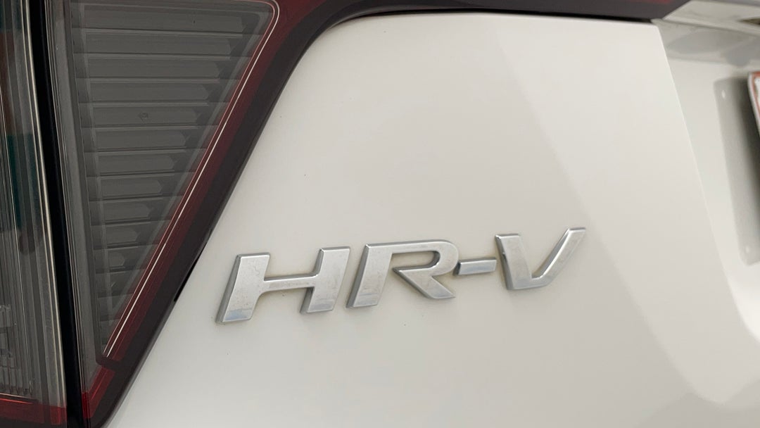 2019 Honda HR-V Vti-lx, Automatic, 134950 km, Badge (Boot Left Side)