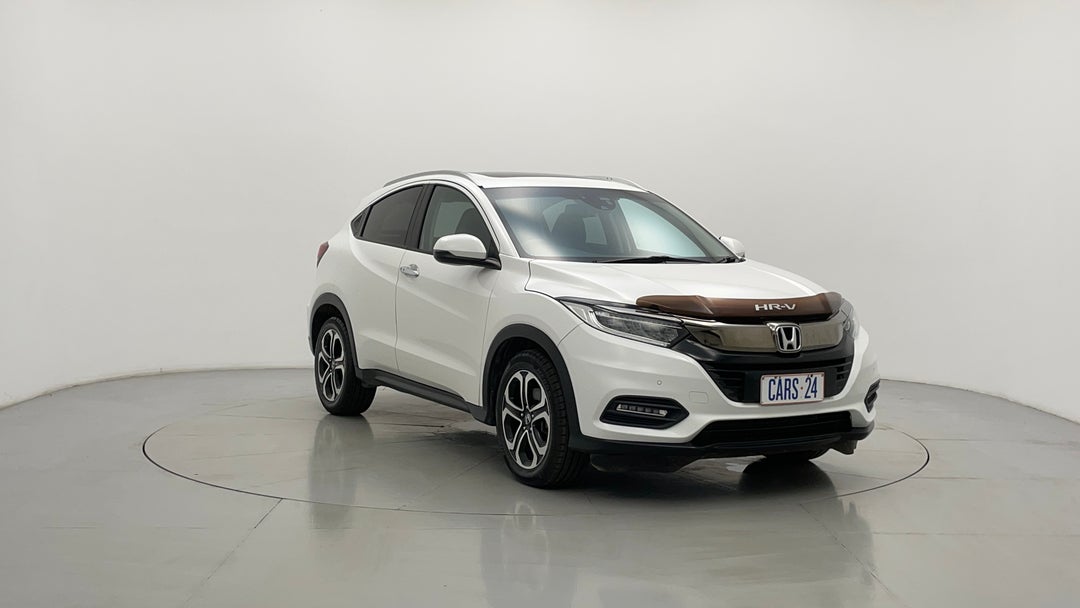 2019 Honda HR-V Vti-lx, Automatic, 134950 km, Right Front Diagonal (45- Degree) View