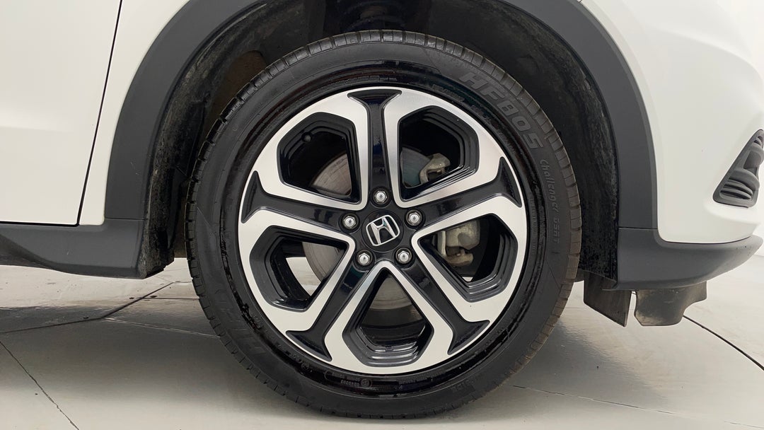 2019 Honda HR-V Vti-lx, Automatic, 134950 km, Right Front Wheel