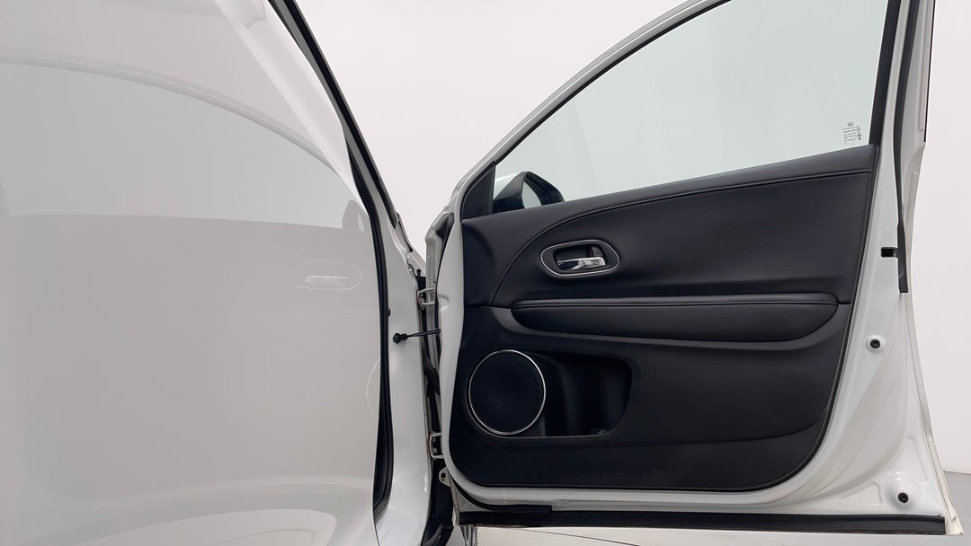 2019 Honda HR-V Vti-lx, Automatic, 134950 km, Speaker View