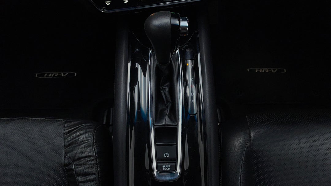 2019 Honda HR-V Vti-lx, Automatic, 134950 km, Gear Lever 