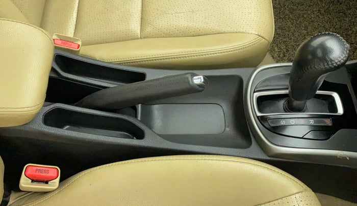2017 Honda City 1.5L I-VTEC ZX CVT, Petrol, Automatic, 85,507 km, Gear Lever