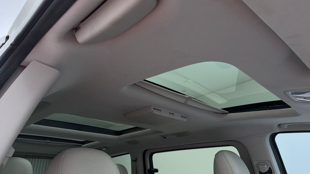 Interior Sunroof/Moonroof