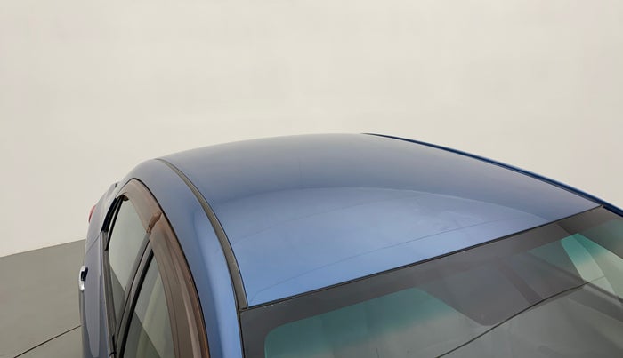 2011 Toyota Corolla Altis G PETROL, CNG, Manual, 1,17,925 km, Roof
