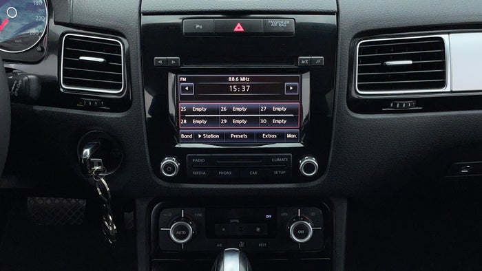 Volkswagen Touareg-Center Console