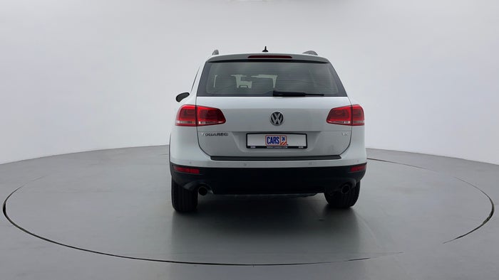 Volkswagen Touareg-Back/Rear View