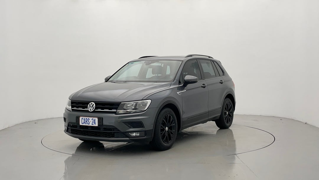 2018 Volkswagen Tiguan 110 Tsi Comfortline, Automatic, 121731 km, Left Front Diagonal (45- Degree) View