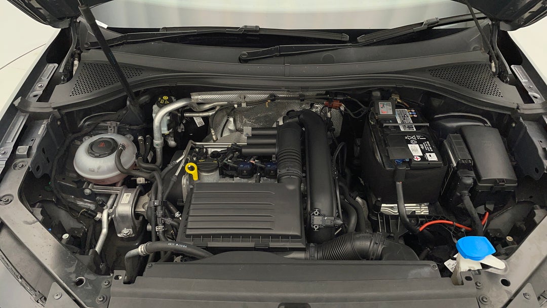 2018 Volkswagen Tiguan 110 Tsi Comfortline, Automatic, 121731 km, Open Bonnet (Engine)