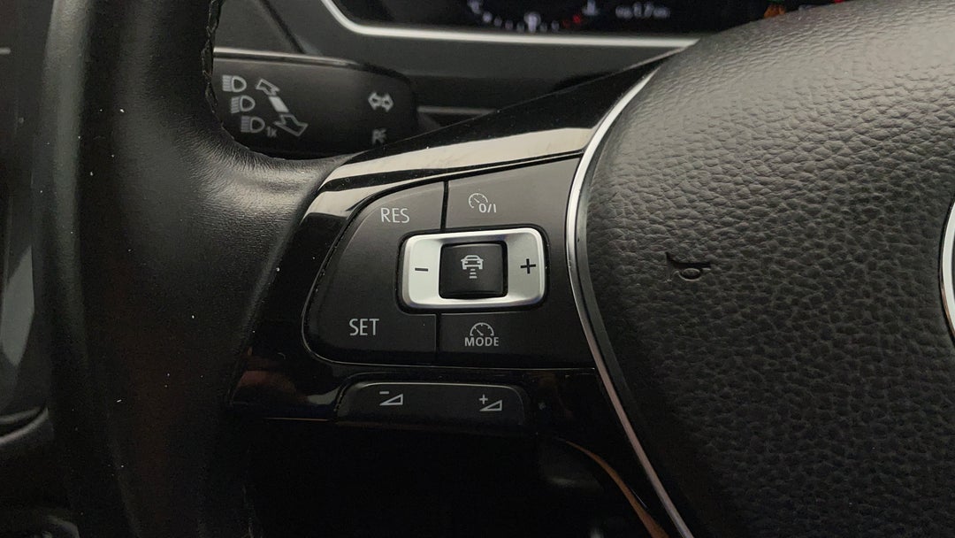 2018 Volkswagen Tiguan 110 Tsi Comfortline, Automatic, 121731 km, Cruise Control