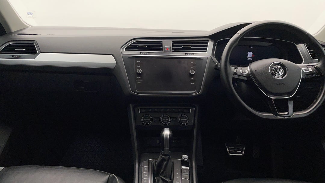 2018 Volkswagen Tiguan 110 Tsi Comfortline, Automatic, 121731 km, Dashboard View