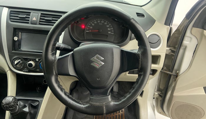 2015 Maruti Celerio VXI, CNG, Manual, 64,965 km, Steering wheel - Steering cover is minor torn