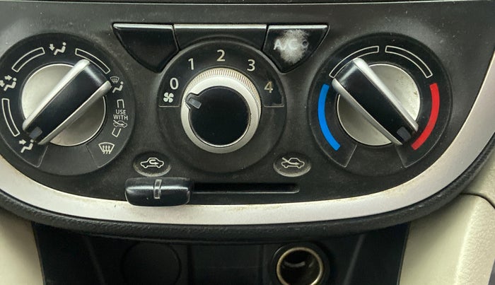 2015 Maruti Celerio VXI, CNG, Manual, 64,965 km, AC Unit - Car heater not working