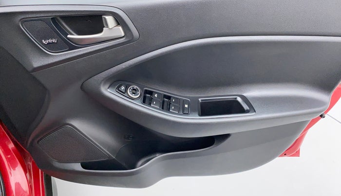 2015 Hyundai i20 Active 1.2 S, Petrol, Manual, 35,483 km, Driver Side Door Panels Control