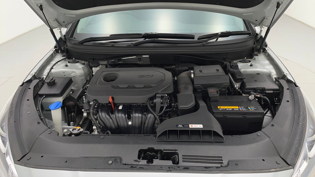 Open Bonnet (Engine)