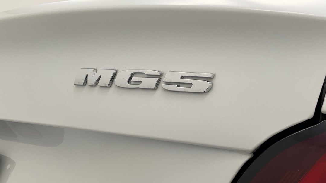 Badge (Boot Right Side)