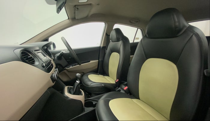 2015 Hyundai Grand i10 SPORTZ 1.2 KAPPA VTVT, Petrol, Manual, 36,285 km, Right Side Front Door Cabin