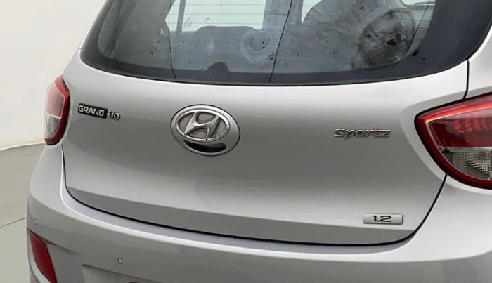 2015 Hyundai Grand i10 SPORTZ 1.2 KAPPA VTVT, Petrol, Manual, 36,285 km, Dicky (Boot door) - Slightly dented