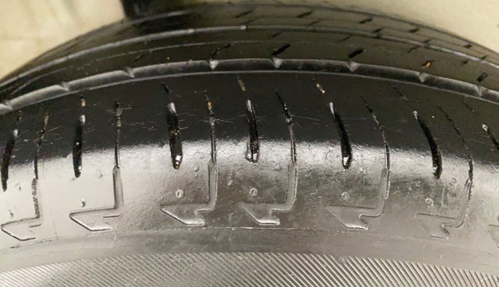 2019 Maruti IGNIS SIGMA 1.2 K12, Petrol, Manual, 33,062 km, Right Rear Tyre Tread