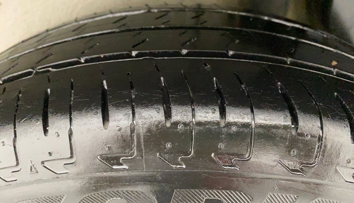 2019 Maruti IGNIS SIGMA 1.2 K12, Petrol, Manual, 33,062 km, Left Rear Tyre Tread