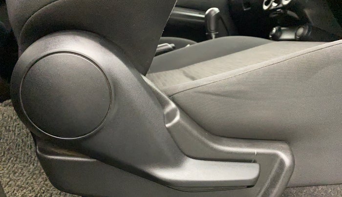 2019 Maruti IGNIS SIGMA 1.2 K12, Petrol, Manual, 33,062 km, Driver Side Adjustment Panel