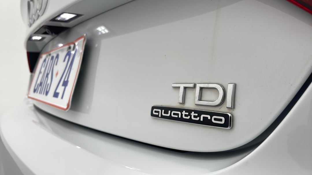 Badge (Boot Right Side)