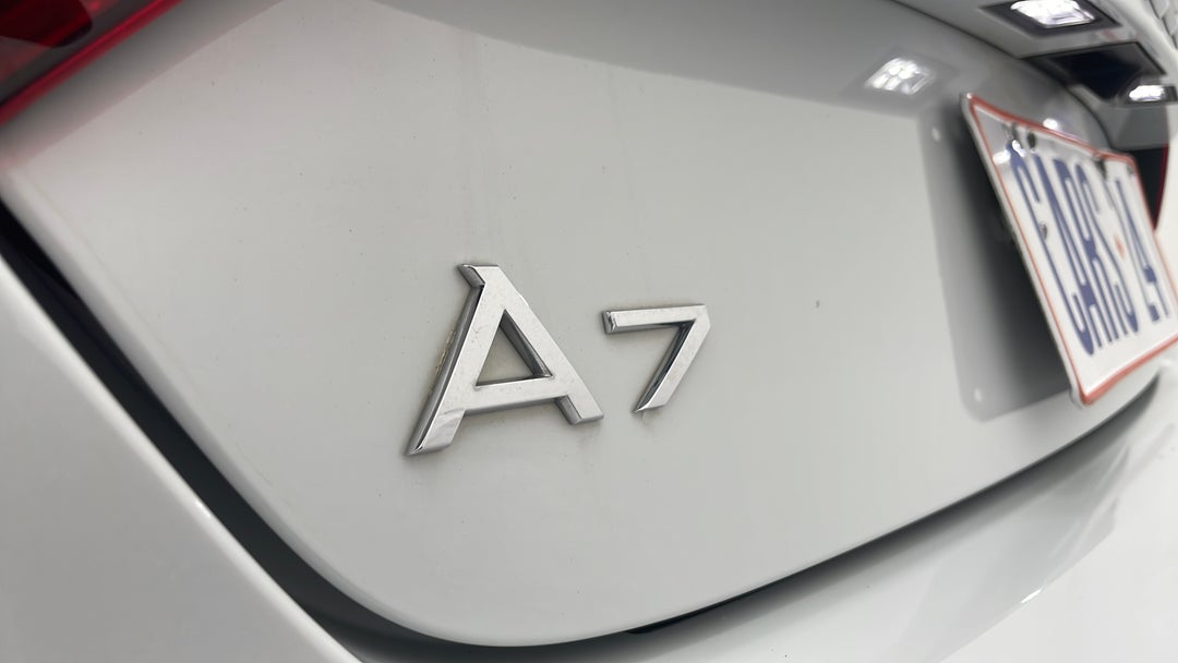 Badge (Boot Left Side)